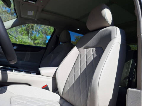 2026 Volkswagen Atlas SEL Premium R-Line 4Motion