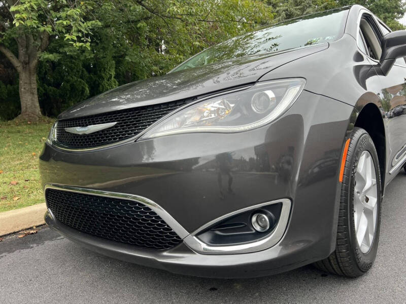2017 Chrysler Pacifica