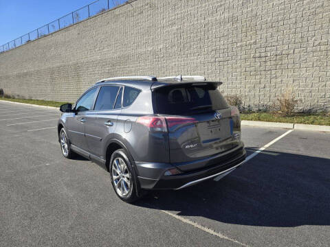 2016 Toyota RAV4 Hybrid Limited