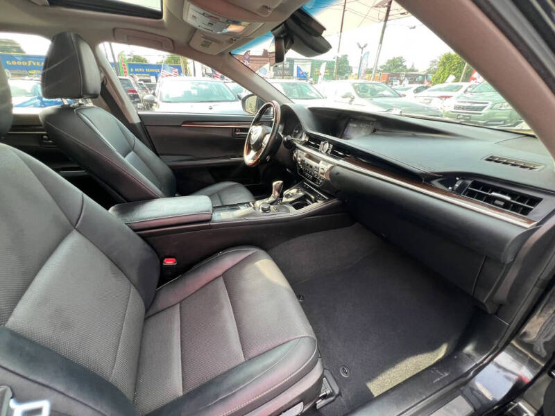 2017 Lexus ES 350