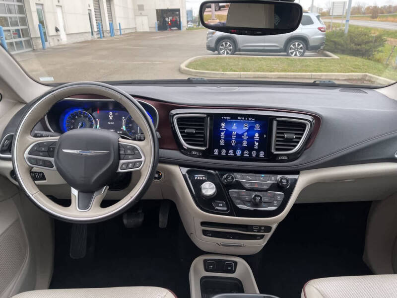 2017 Chrysler Pacifica Limited