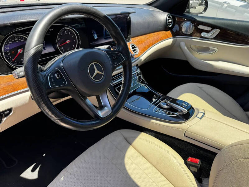 2017 Mercedes-Benz E-Class E 300