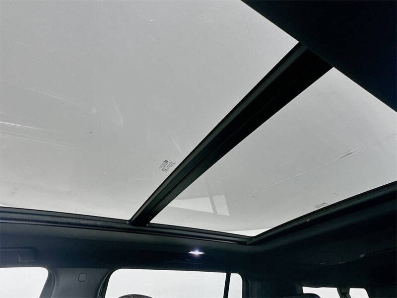 2021 Chevrolet Suburban RST