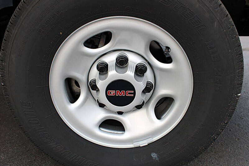 2023 GMC Savana 3500