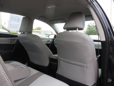 2017 Toyota Corolla LE