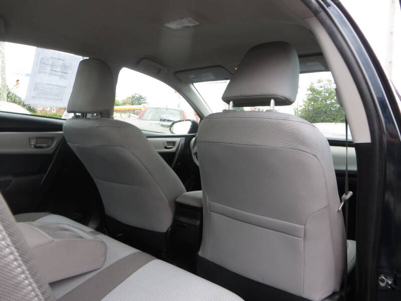 2017 Toyota Corolla LE