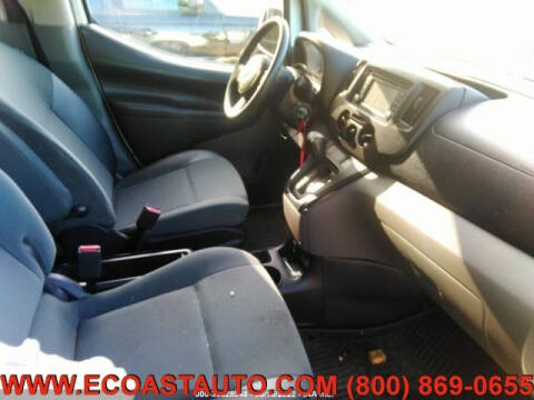 2017 Nissan NV200 SV