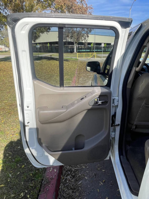 2017 Nissan Frontier