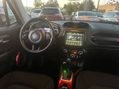 2022 Jeep Renegade Trailhawk