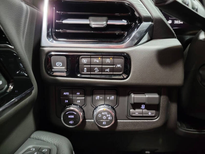 2025 GMC Yukon XL Denali