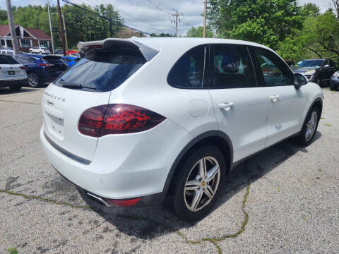 2014 Porsche Cayenne Platinum