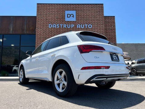 2023 Audi Q5 quattro Premium 40 TFSI