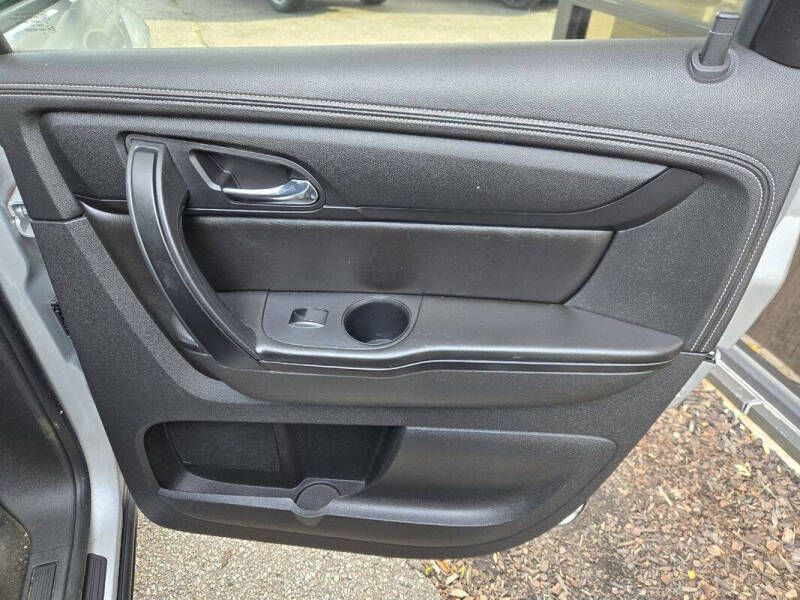 2016 GMC Acadia SLE-1