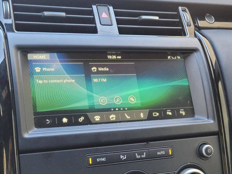 2020 Land Rover Discovery SE