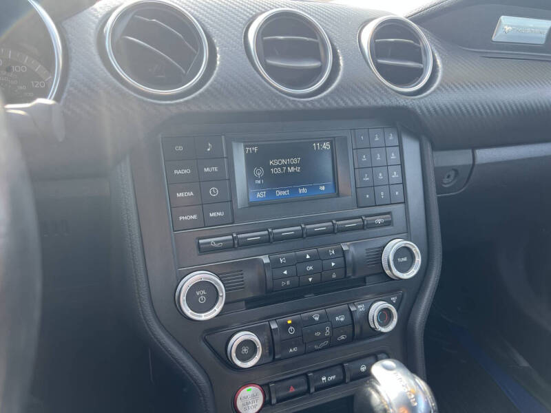 2018 Ford Mustang