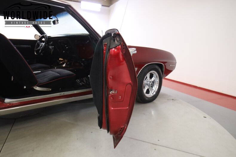 1969 Pontiac Firebird