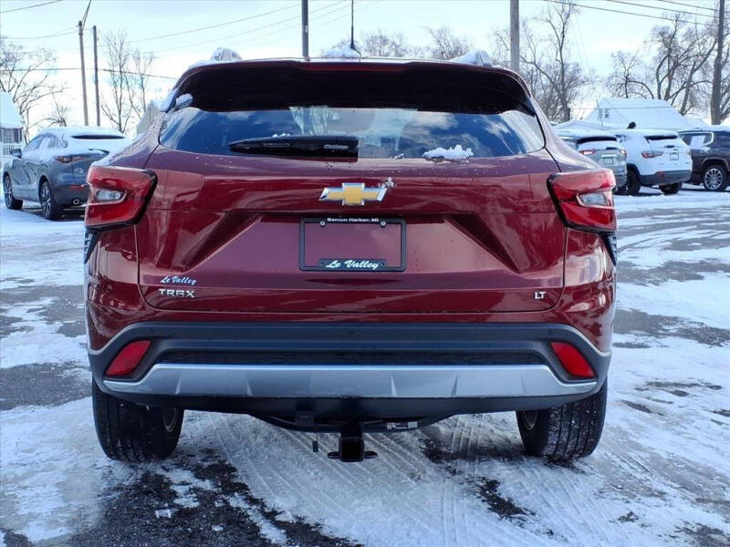 2024 Chevrolet Trax LT
