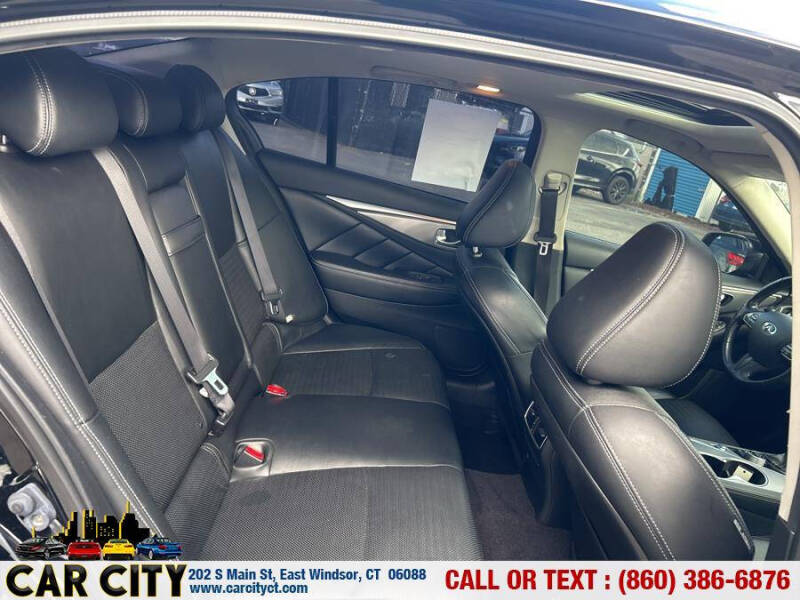 2015 Infiniti Q50 Premium