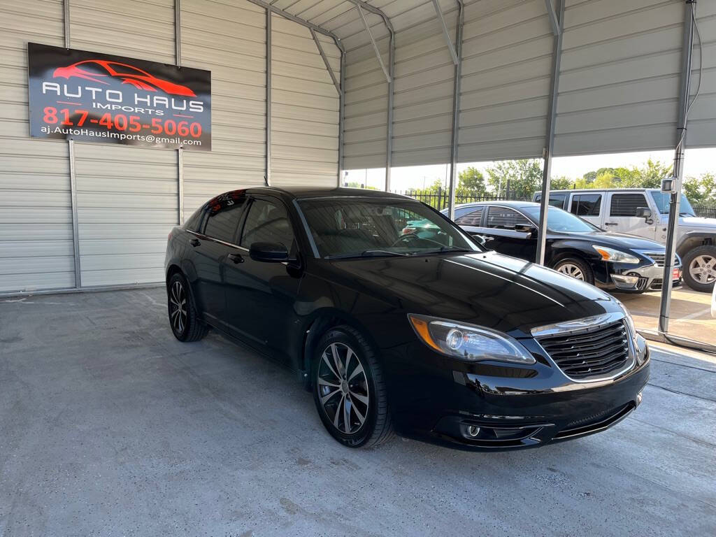 2011 Chrysler 200 for sale at Auto Haus Imports in Grand Prairie, TX