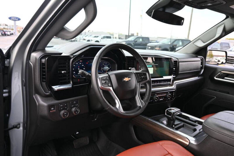 2025 Chevrolet Silverado 1500