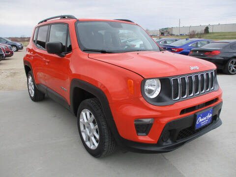 2019 Jeep Renegade for sale at Choice Auto in Carroll IA