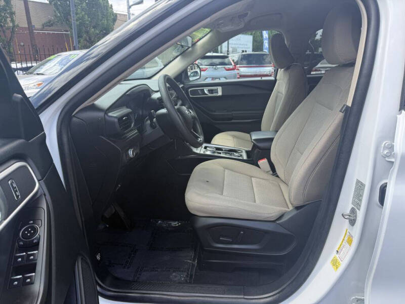 2022 Ford Explorer