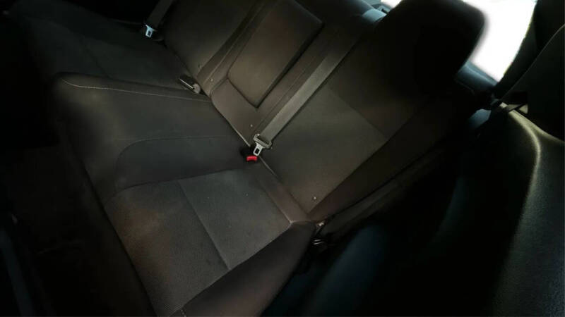 2015 Dodge Challenger R/T Shaker