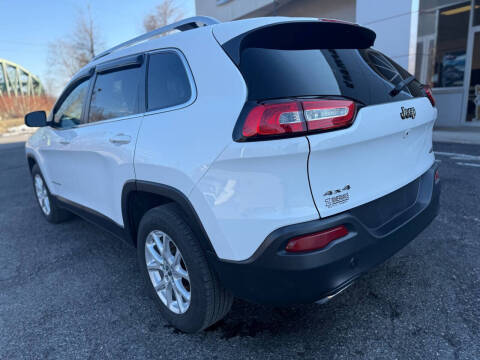 2017 Jeep Cherokee Latitude