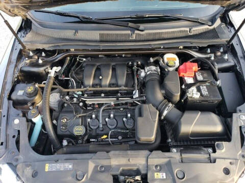 2017 Ford Taurus SE