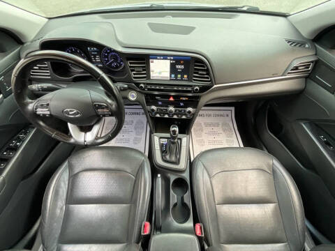 2020 Hyundai Elantra