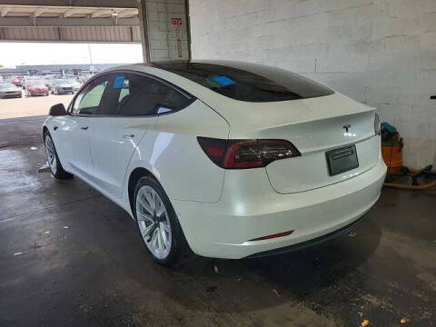 2021 Tesla Model 3 Standard Range Plus