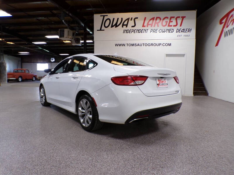 2015 Chrysler 200 S