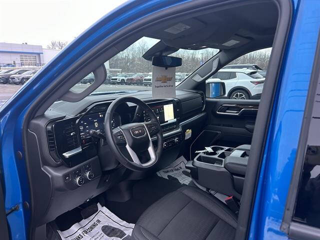 2022 GMC Sierra 1500 Elevation Standard