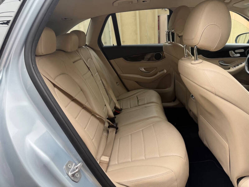 2017 Mercedes-Benz GLC GLC 300 4MATIC