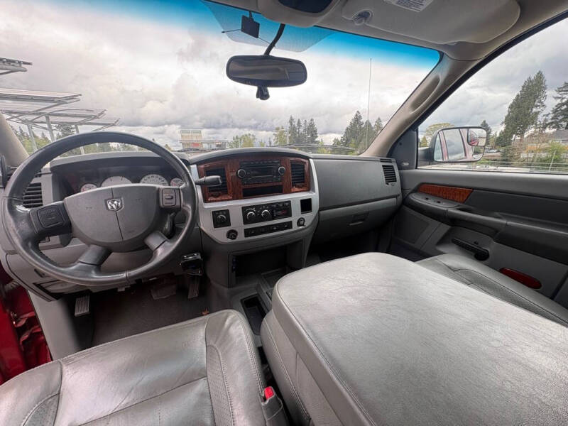 2007 Dodge Ram 3500 Pickup SLT - Photo 9