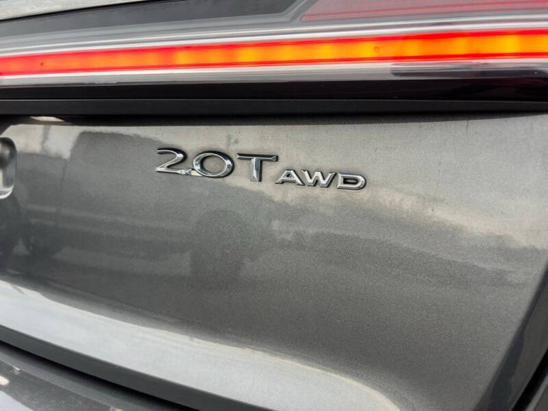 2020 Lincoln Nautilus Reserve