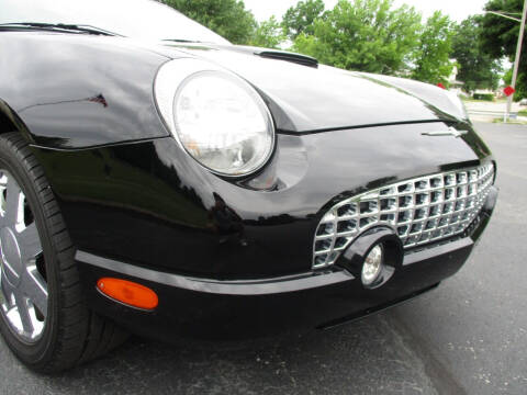 2002 Ford Thunderbird Deluxe