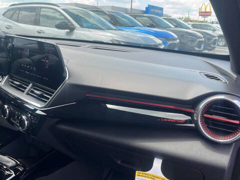 2025 Chevrolet Trax RS