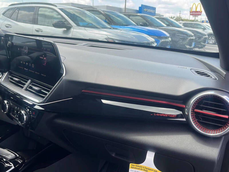 2025 Chevrolet Trax RS