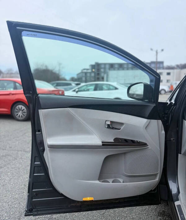 2010 Toyota Venza AWD V6