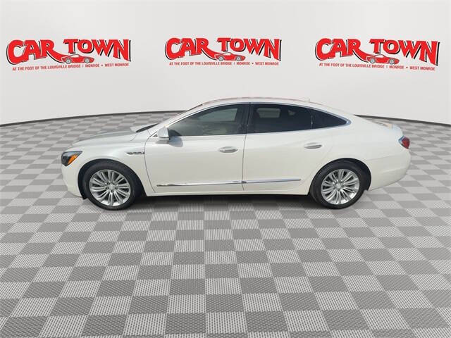 2018 Buick LaCrosse Essence