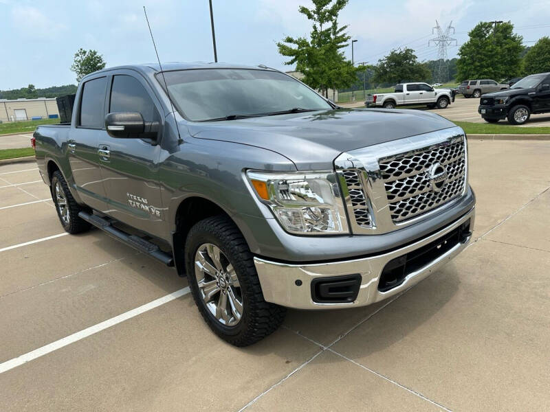 2018 Nissan Titan for sale at Preferred Auto Sales in Whitehouse TX