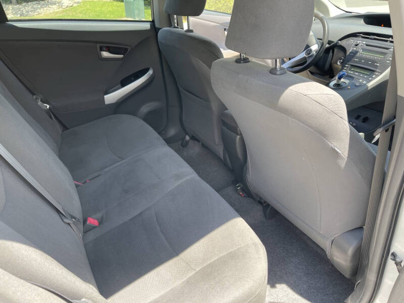 2010 Toyota Prius II