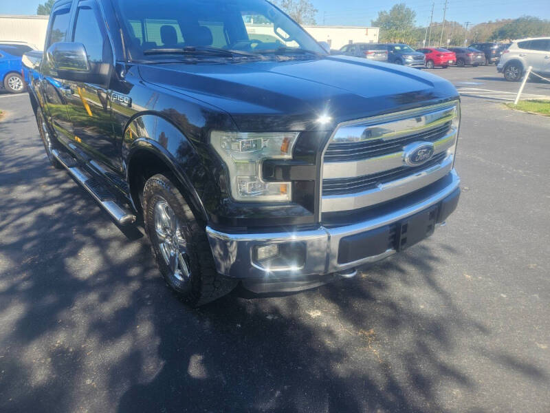 2015 Ford F-150 Lariat photo 9