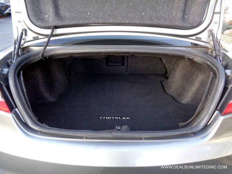 2013 Chrysler 200 Touring