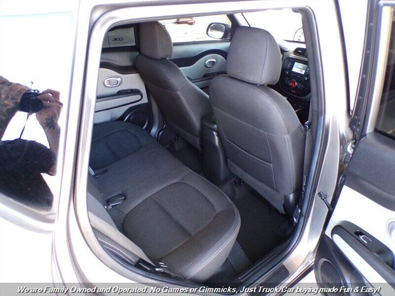 2017 Kia Soul +