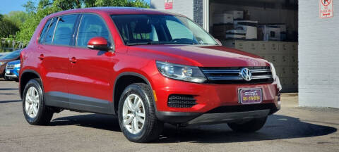 2012 Volkswagen Tiguan for sale at Rivera Auto Sales LLC in Saint Paul MN