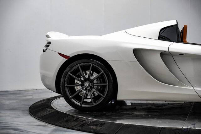 2013 McLaren MP4-12C Spider