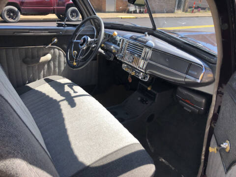 1948 Plymouth Super Deluxe