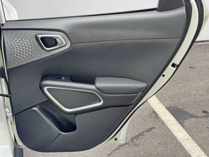 2025 Kia Soul S